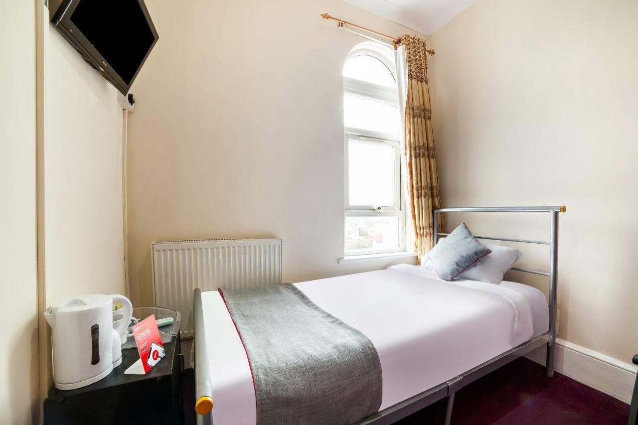 Stratford Hotel London Luaran gambar